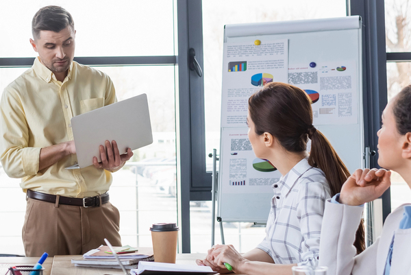 caseta_BA-Business-Management_600x401