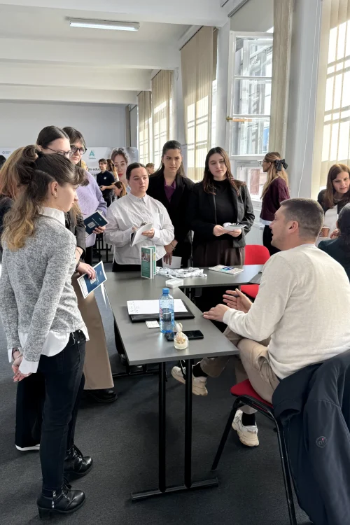 career_week_Industry_Insight-02 career_week_Industry_Insight-02